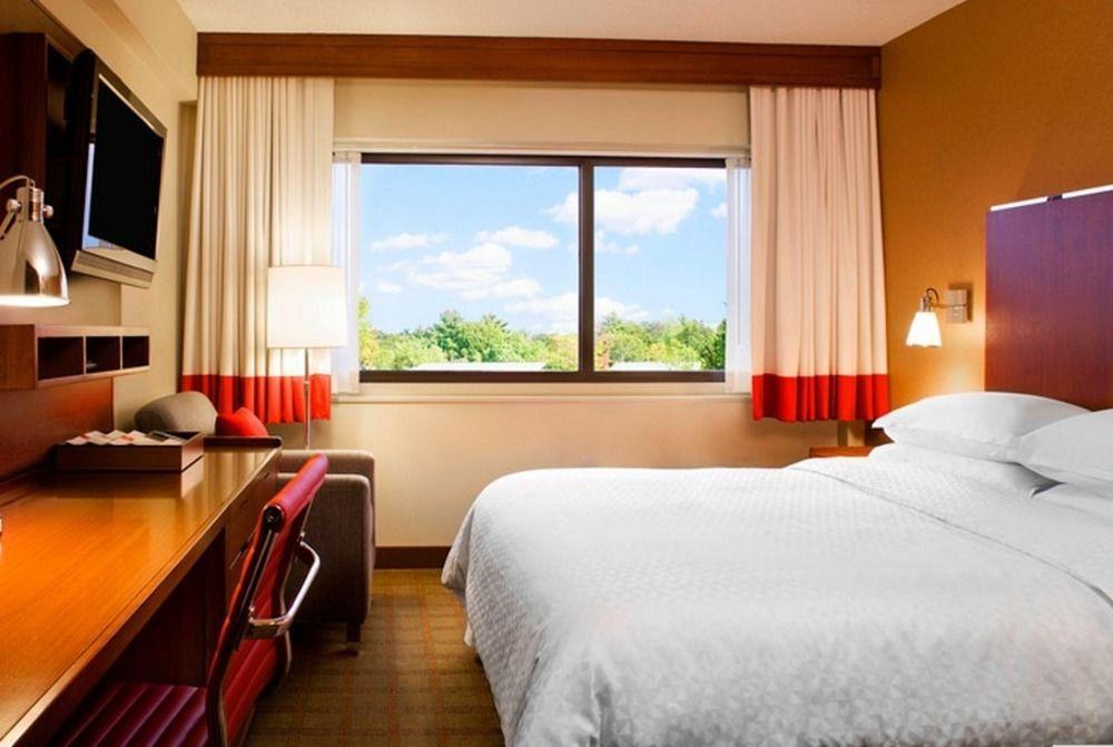 Four Points By Sheraton Midland Exterior foto